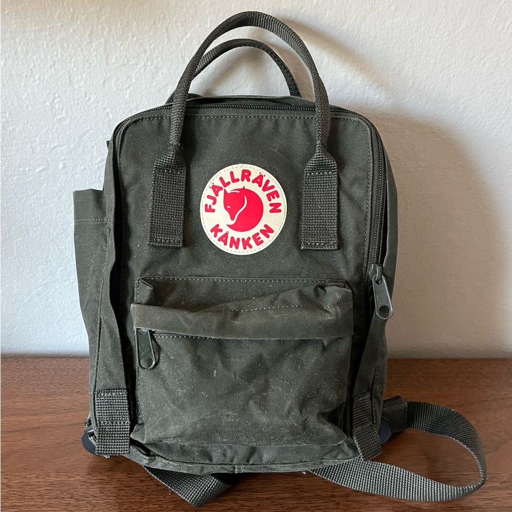 Fjällräven Kånken Mini Backpack - Olive Green